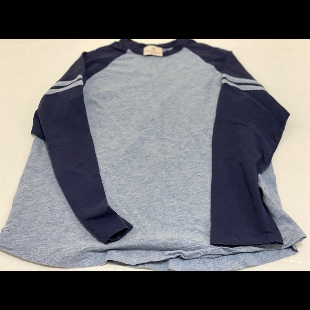 Hanna Anderson boys lg shirt